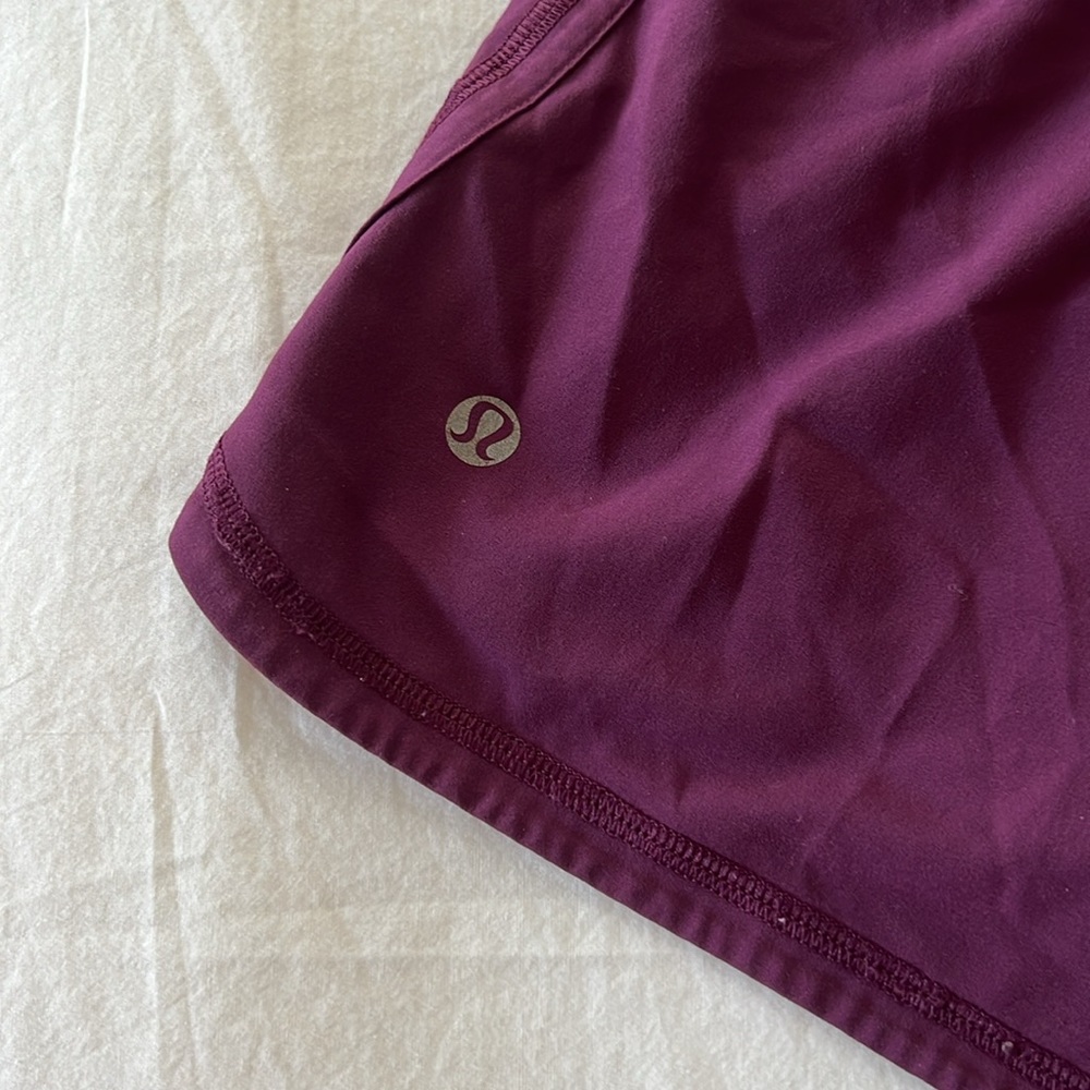 Lululemon Groovy Run Short Plum Size 6 - image 5